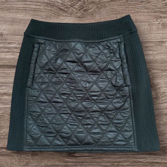 Prana Black Ribbed and Quilted Fleece Sherpa Lined Pencil Mini Skirt Size Small - Picture 1 of 9